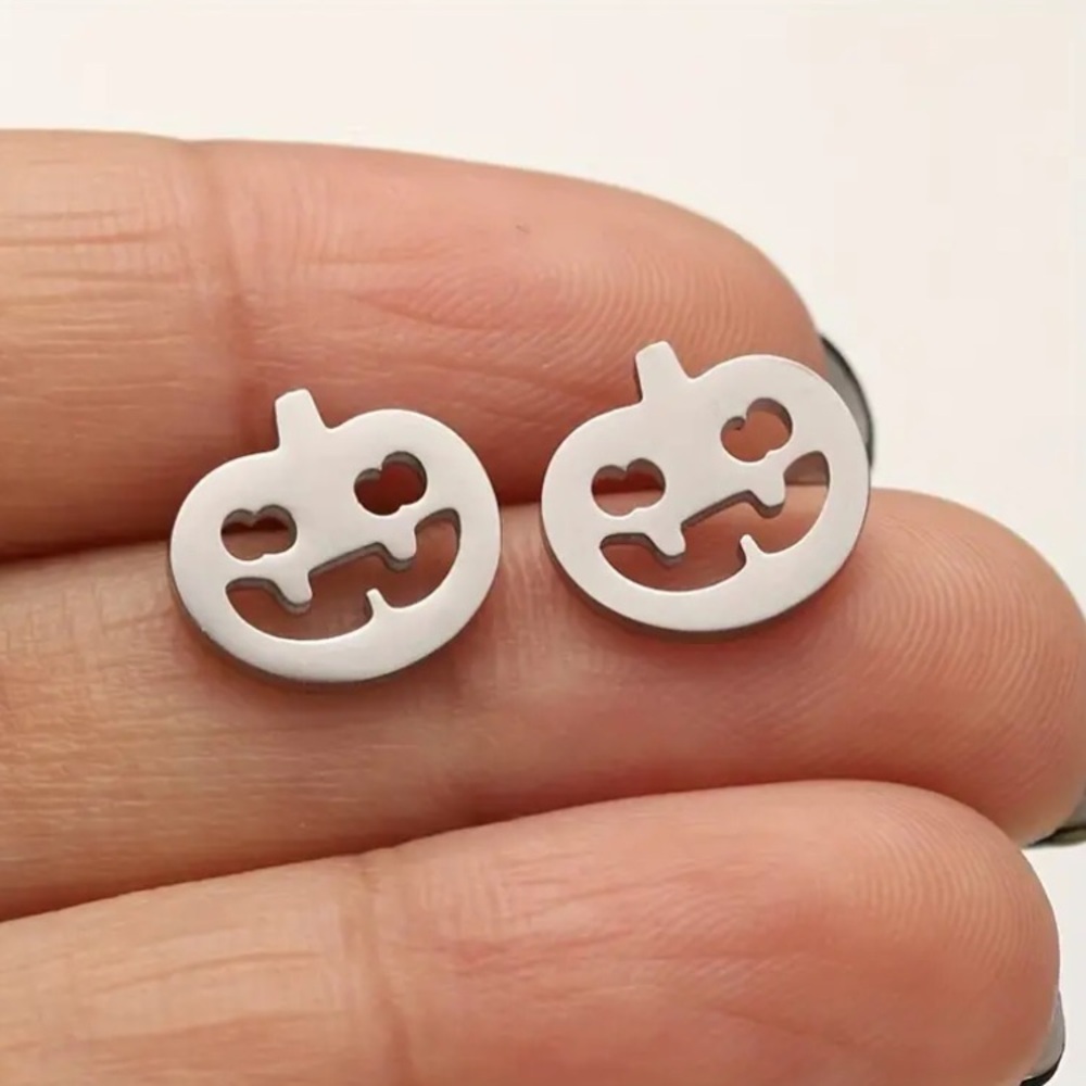 Jack O Lantern Pumpkin Spooky Halloween Silver Toned Stud Earrings